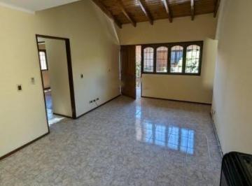 Departamento · 67m² · 5 Ambientes · Departamento en Bombal Sur