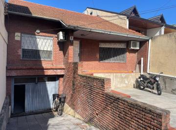 Casa de 5 ambientes, Lomas de Zamora · Vende Casa Galpón Banfield Lomas