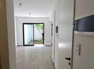 Departamento de 1 ambiente, Lomas de Zamora · Monoambiente con Patio Apto Profesional - Gorriti 717 Lomas de Zamora