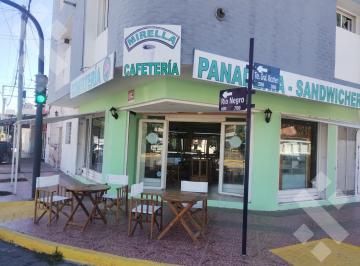 Fondo de comercio · 105m² · 3 Ambientes · Venta - Fondo de Comercio 105 m² - Neuquén Capital