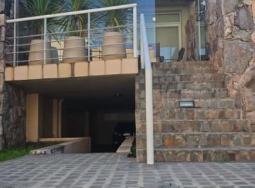 Casa de 2 ambientes, Villa Carlos Paz · Duplex de Categoria
