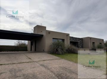 Casa · 350m² · 7 Ambientes · 4 Cocheras · Venta, Casa 4 Dorm. en La Serena, Mendiolaza