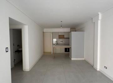 Departamento · 76m² · 3 Ambientes · 1 Cochera · Departamento 3 Ambientes con Patio Aterrazado Quincho Parrilla Cochera y Baulera en Venta - Quilmes
