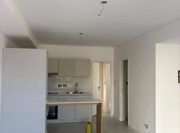 Departamento · 76m² · 3 Ambientes · 1 Cochera · Departamento de 3 Ambientes con Terraza Parrilla Lavadero y Cochera con Baulera en Venta - Quilmes