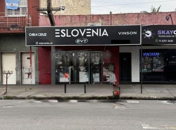 Fondo de comercio de 3 ambientes, Lanús · Fondo de Comercio Venta Indumentaria Funcionando