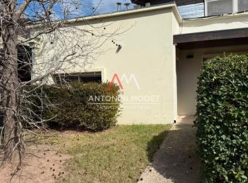 AMN-AMN-4103_2 · Casa en Alquiler en La Madrugada - Pilar