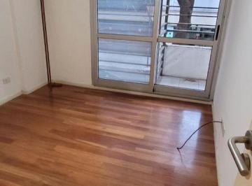 Departamento de 2 ambientes, Villa Urquiza · Excelente Dpto de 2 Amb con Balcón Corrido