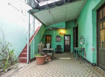 Casa · 193m² · 8 Ambientes · Venta Casa de 8 Ambientes en Villa Luro