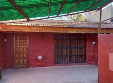 Casa · 150m² · 5 Ambientes · 1 Cochera · Venta Casa Multifamiliar Los Polvorines Oportunidad con Triple Renta