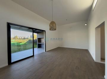 Casa · 100m² · 2 Ambientes · 2 Cocheras · Venta· Casa · a Estrenar · 2 Dorm. · Galería · Parrillero · Funes