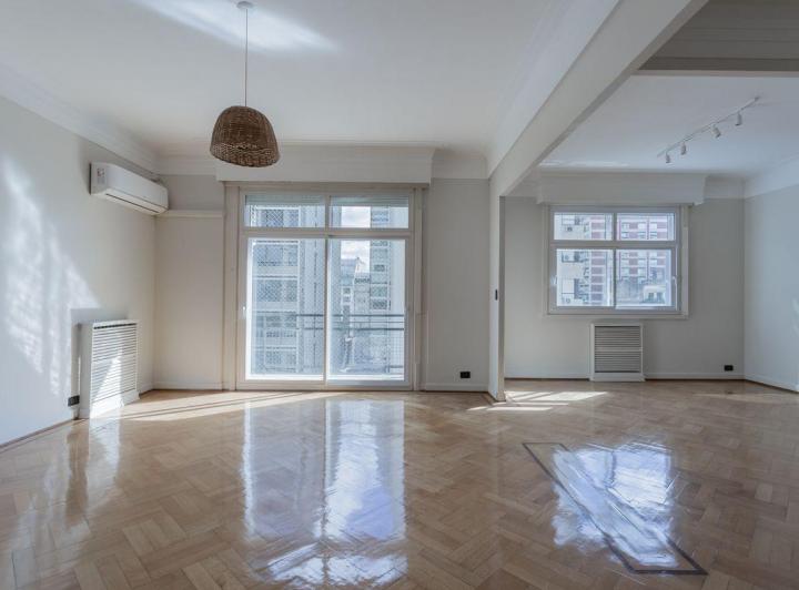 Departamento · 150m² · 5 Ambientes