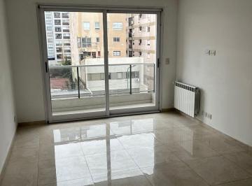 Departamento · 40m² · 2 Ambientes · 1 Cochera · Departamento con Cochera Banfield 2 Ambientes