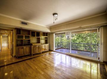 Departamento · 133m² · 4 Ambientes · 2 Cocheras · Importante Semipiso de Categoría, 4 Amb, Dos Cocheras, Dependencia, Pileta y Baulera.