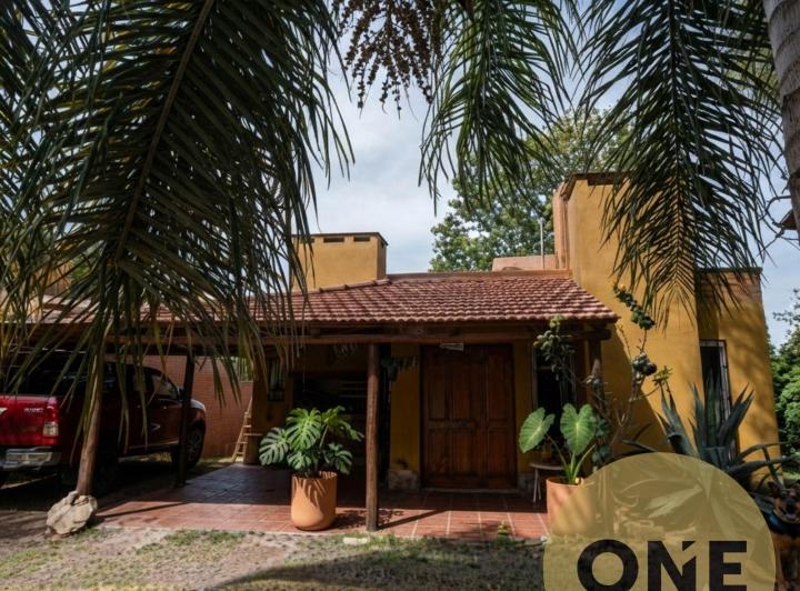 Casa · 178m² · 6 Ambientes · 2 Cocheras