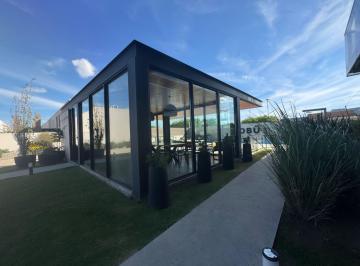 Departamento · 73m² · 4 Ambientes · Departamento 2 Dorm. Nobu Houssing C/cochera