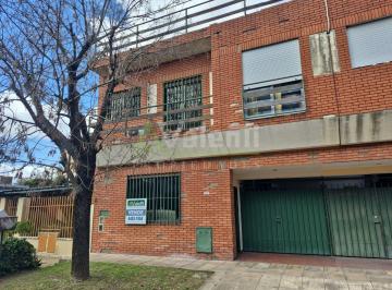 Casa de 4 ambientes, Hurlingham · Duplex 4 Ambientes en Venta con Garage, Apto Credito Hipotecario, Parque Quirno, Hurlingham