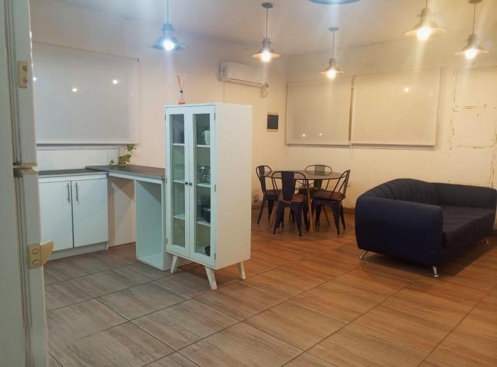 Casa · 140m² · 3 Ambientes · 2 Cocheras