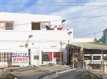 frente · Casa en Grand Bourg