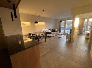 Departamento · 46m² · 2 Ambientes · 1 Cochera · Alquiler de Departamento en Bariloche de un Dormitorio - Impecable, Luminoso y Amueblado