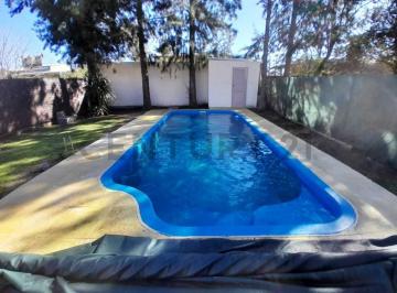 Casa · 53m² · 2 Ambientes · Casa en Venta en Villa Elisa Barrio "El Rincón"