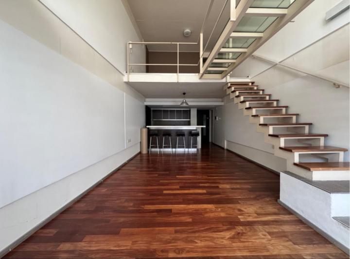 Venta de Excelente Duplex de 2 Ambientes con Escritorio en Nuñez con Amenities