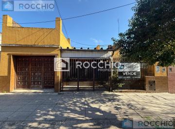 PH · 113m² · 4 Ambientes · 2 Cocheras · PH en Venta 4 Ambientes José León Suárez