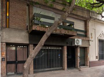 Local comercial · 100m² · 4 Ambientes · Local Mas Casa Pa 1 Dormitorio