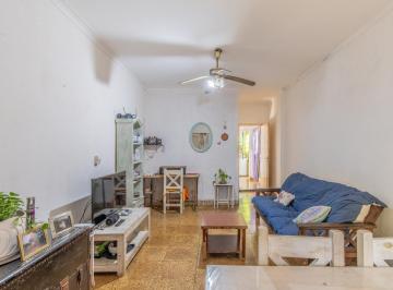 PH · 50m² · 2 Ambientes · PH 2 Ambientes Venta Munro Patio