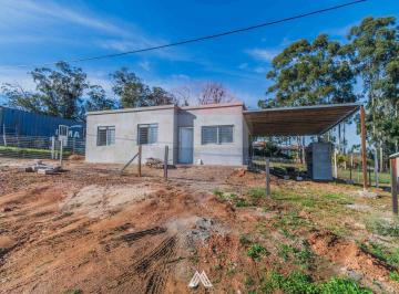 Casa · 86m² · 4 Ambientes · 1 Cochera · Alquiler Casa a Estrenar de 3 Dorm. en Pando