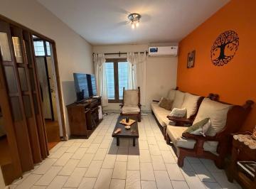 Departamento · 110m² · 5 Ambientes · Duplex Venta B Cec 4 Dorm. Godoy Cruz