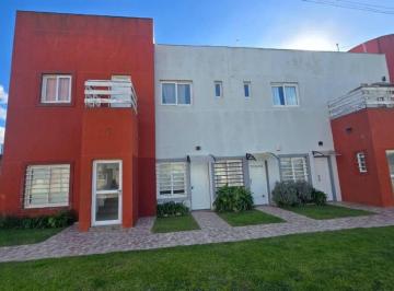 Departamento de 3 ambientes, Santa Clara del Mar · En Venta. Departamento de Tres Ambientes Ubicado a Solo Dos Cuadras del Mar - Santa Clara del Mar