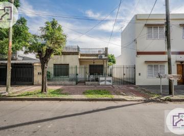 PH · 98m² · 5 Ambientes · Venta PH - Caseros - a Reciclar