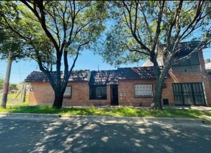 Casa · 150m² · 3 Ambientes · 1 Cochera