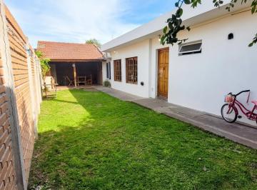 PH · 38m² · 2 Ambientes · PH en Venta en Merlo, Entre Rosas y Tucuman, Gba Oeste