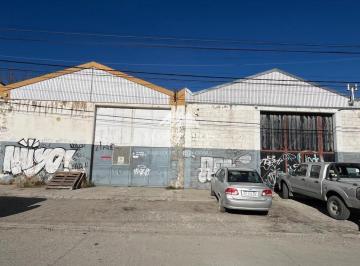 Bodega-Galpón · 325m² · Galpón Urbano con Casa y 2° Galpón en Venta - Bariloche