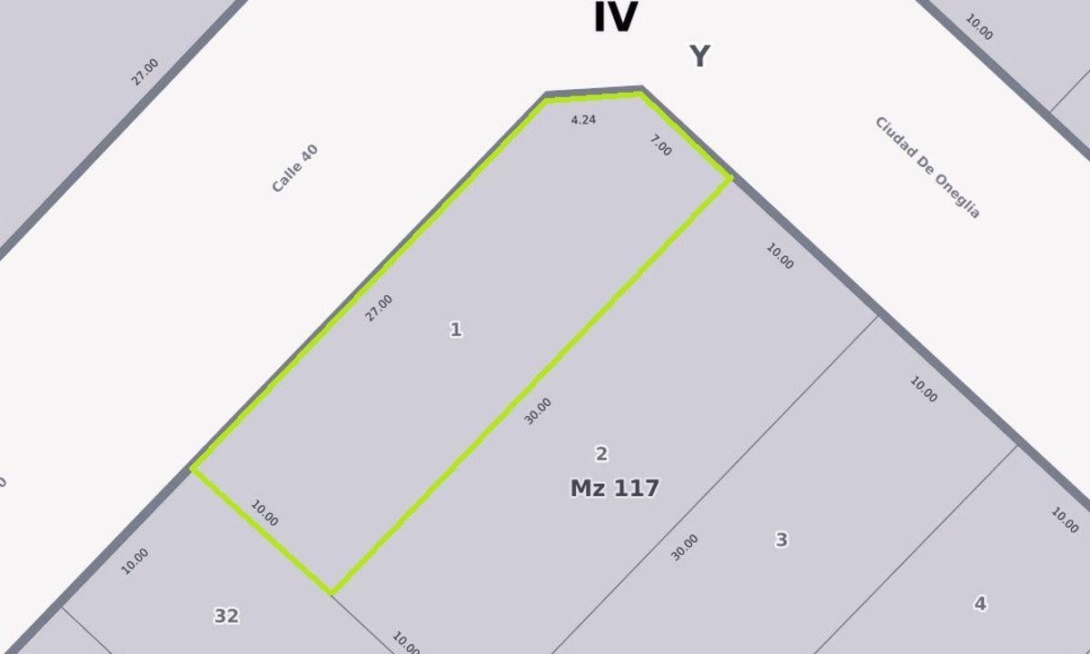 En venta terreno en esquina, con mejoras, medidas de 27mx10x30mx7mx4m en ochava.