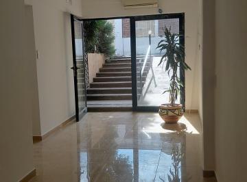 Local comercial de 5 ambientes, Victoria · Alquila - Uso Institucional/profesional - 5 Ambientes / 4 Oficinas | Victoria Er