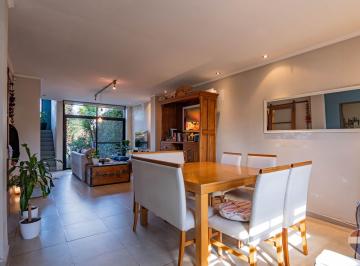 Casa · 134m² · 5 Ambientes · 2 Cocheras · Casa en Venta, La Plata
