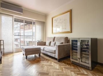 Departamento · 49m² · 3 Ambientes · Venta Departamento de 3 Ambientes con Balcón Al Contrafrente en Recoleta