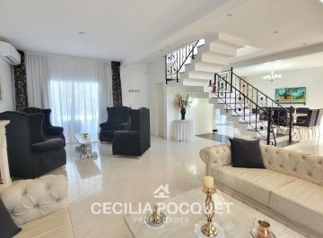 Casa · 320m² · 6 Ambientes · 1 Cochera · Casa en Venta Barrio Principado Canning San Vicente