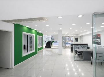 Local comercial · 417m² · 8 Ambientes · Local en Retiro