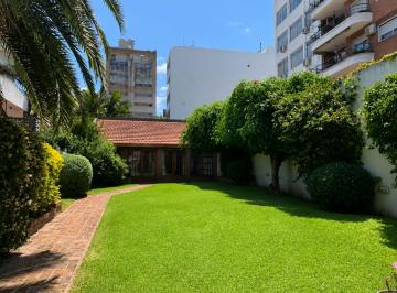 Casa · 250m² · 5 Ambientes · 2 Cocheras · Venta Casa 5 Amb - Parque - Quincho San Martin