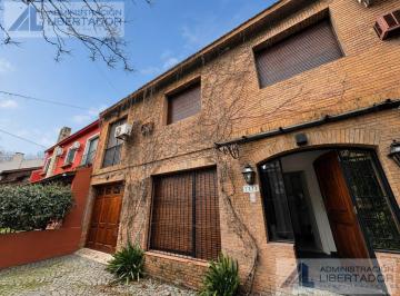 Casa · 218m² · 5 Ambientes · 3 Cocheras · Casa - Victoria