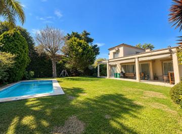 Casa · 169m² · 5 Ambientes · 1 Cochera · Casa en Venta en Mapuche Country Club, Pilar, G. B. a. Zona Norte