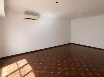 Oficina comercial · 120m² · 7 Ambientes · Oficina en Centro