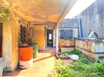 Local comercial · 110m² · Local en Venta Villa Lynch Divisible con Jardin