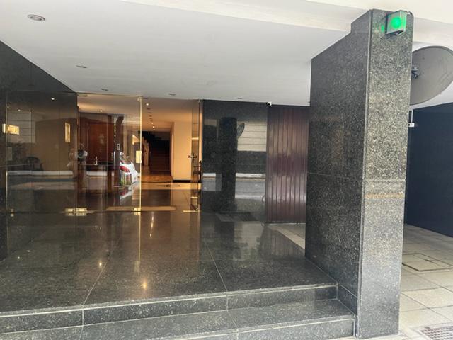 Departamento · 104m² · 5 Ambientes · 1 Cochera