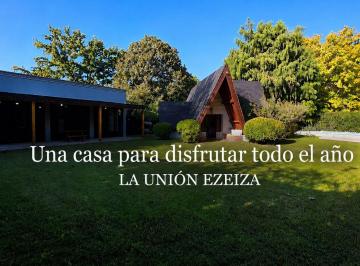 Casa · 170m² · 3 Ambientes · 3 Cocheras · Casa Quinta 3 Amb Venta Ezeiza Pileta Parque
