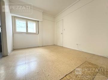 Departamento · 2 Ambientes · Departamento en Alquiler por 24 Meses. Colon y Corrientes. Contrafrente Luminoso. Sin Muebles