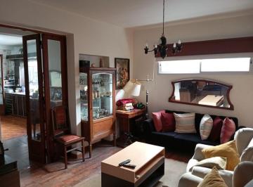 MQJ-MQJ-5_2 · Casa con 2 Dorm. y 108 m² en Venta en Haedo Norte El Palomar